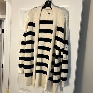 Universal Thread Black and White Striped Cardigan